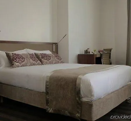 Art Batignolles Hotel Parigi