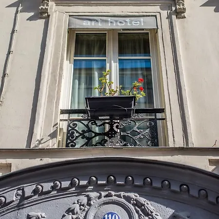 Art Batignolles 3* Parigi